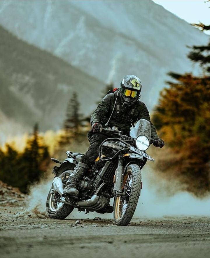 Royal Enfield Himalayan 450 Launched: कीमतें शुरू होती हैं 2.69 लाख से